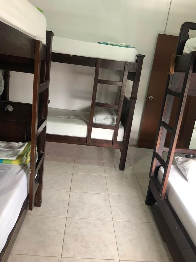 New Memphis Hostal Medellin Exterior photo
