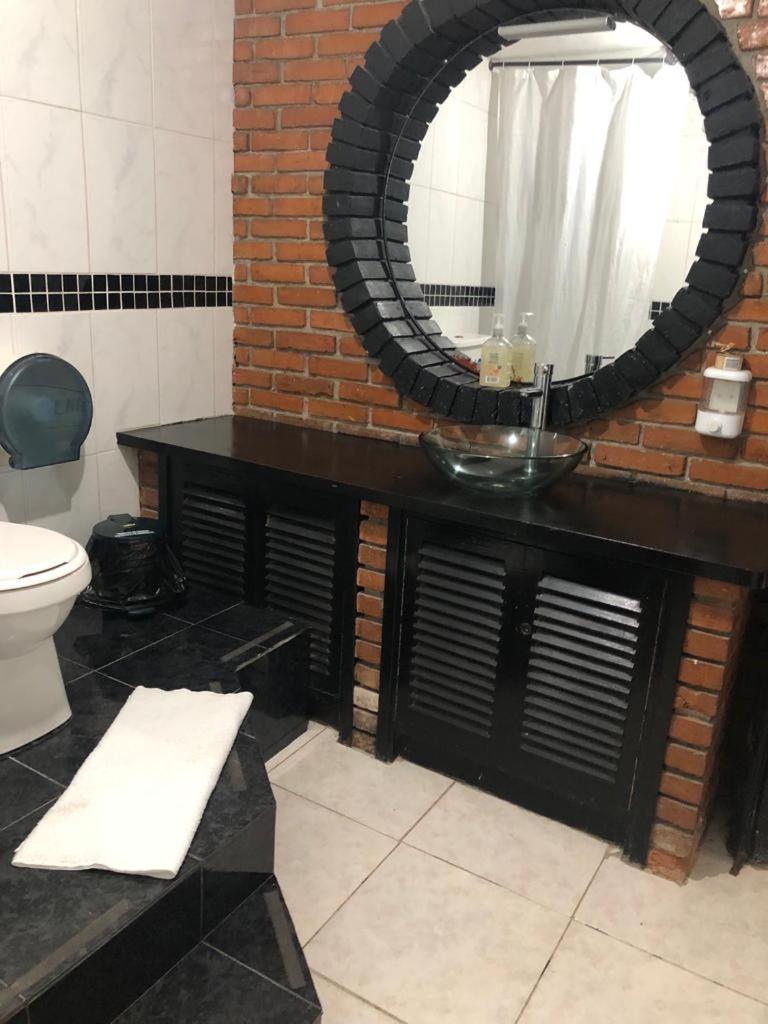 New Memphis Hostal Medellin Exterior photo
