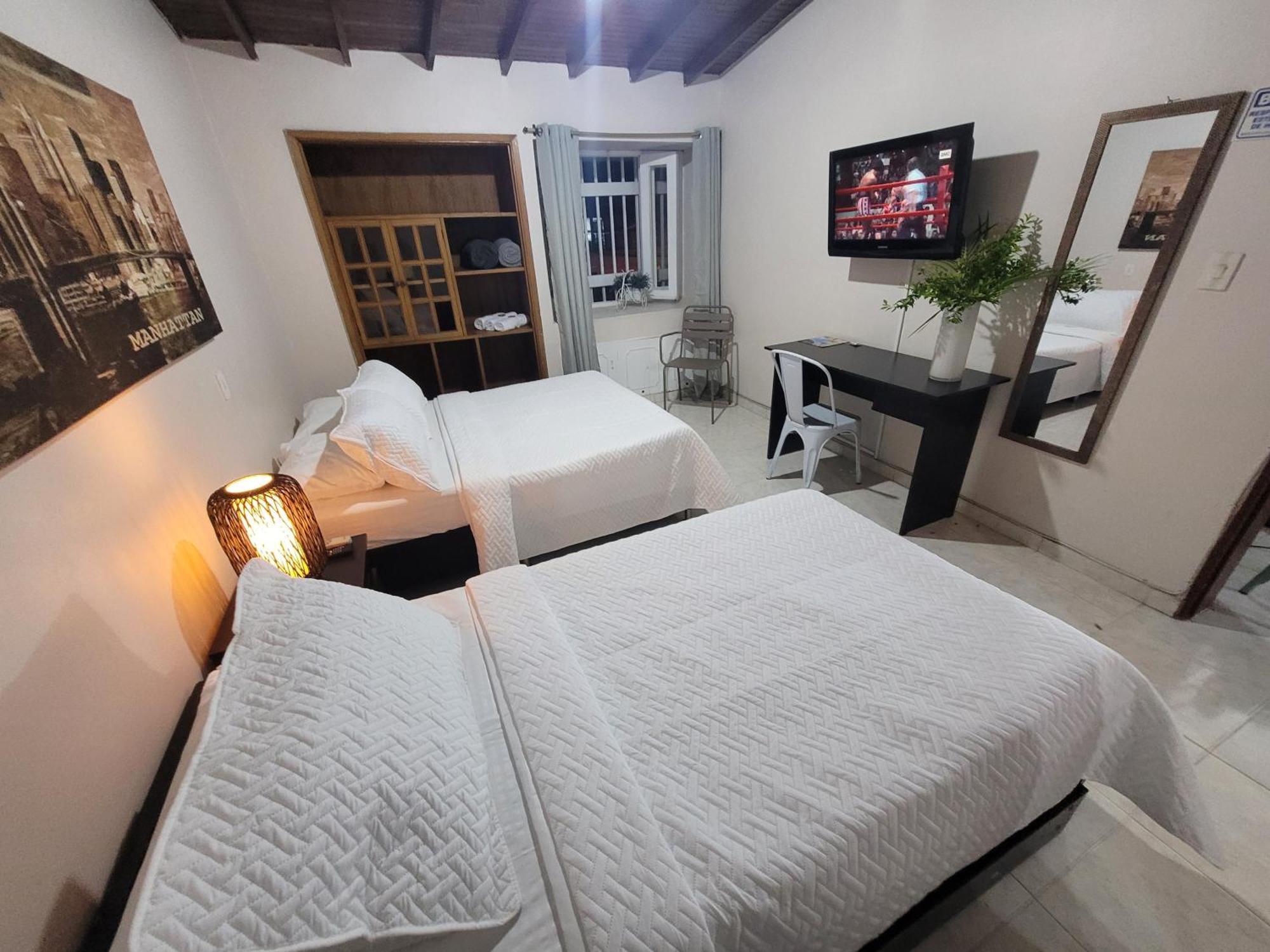 New Memphis Hostal Medellin Exterior photo
